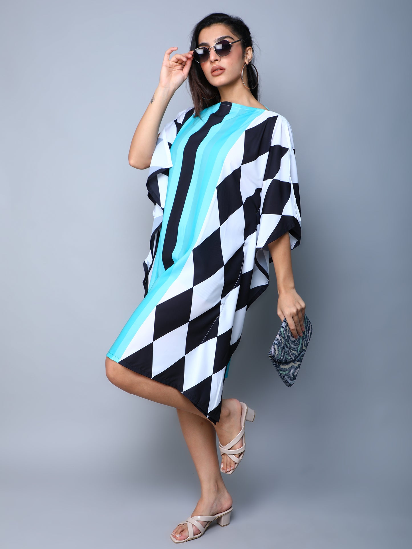 Geometric Print Shift Dress with Slit Sleeves