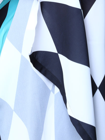 Geometric Print Shift Dress with Slit Sleeves