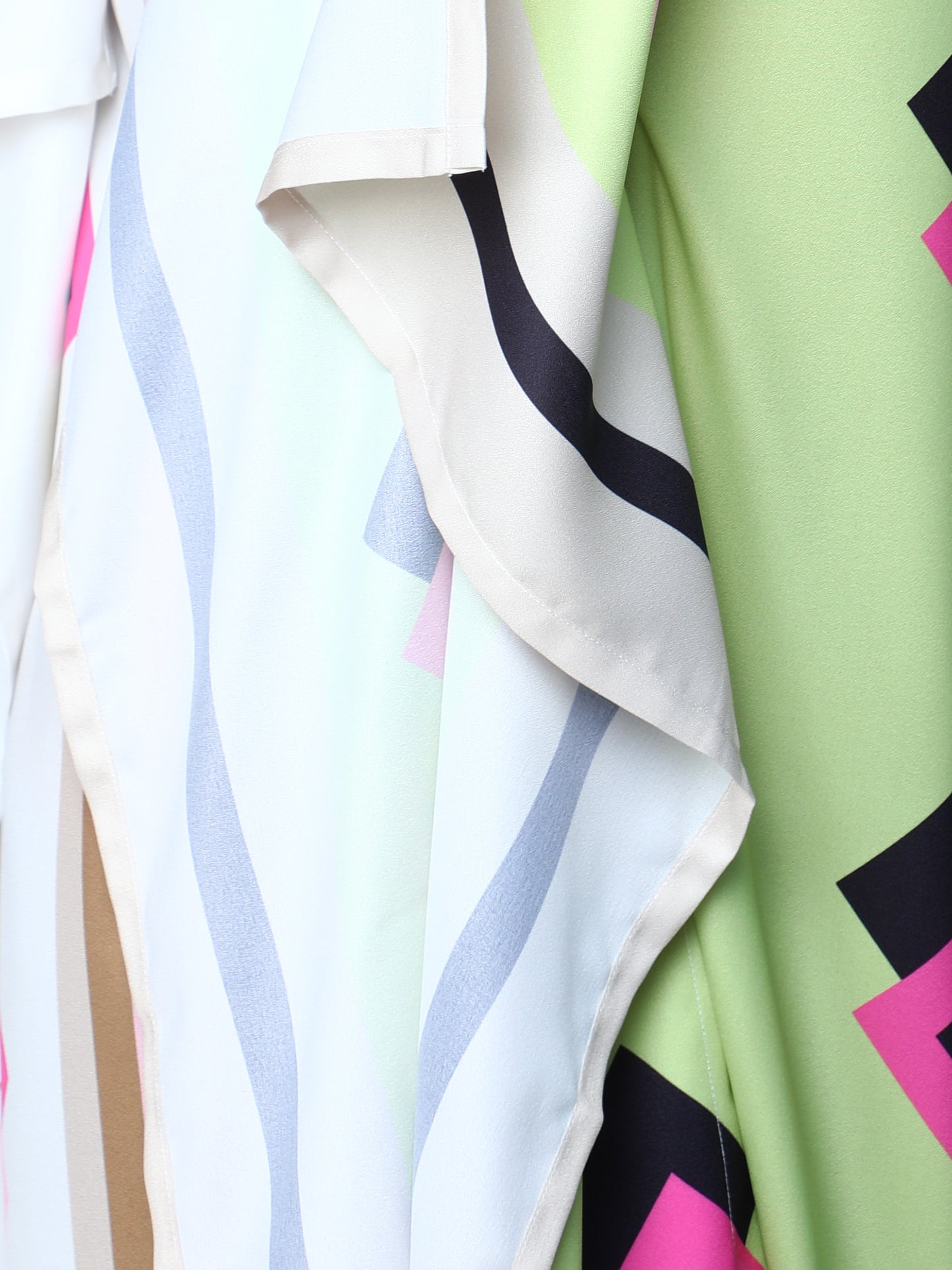 Gometric Print Colorblock Kaftan -Green